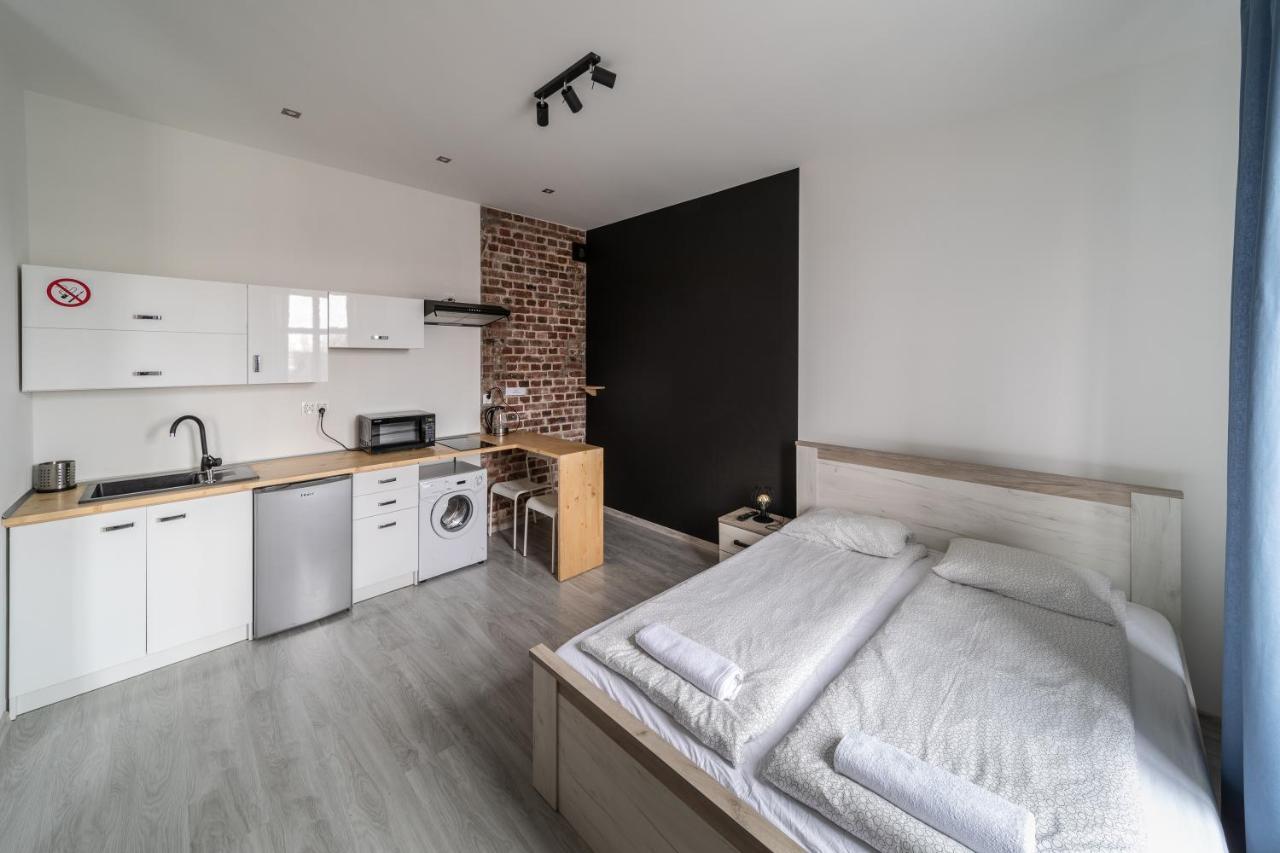 Black & White Vision Apartment - Centrum Opole Exterior foto
