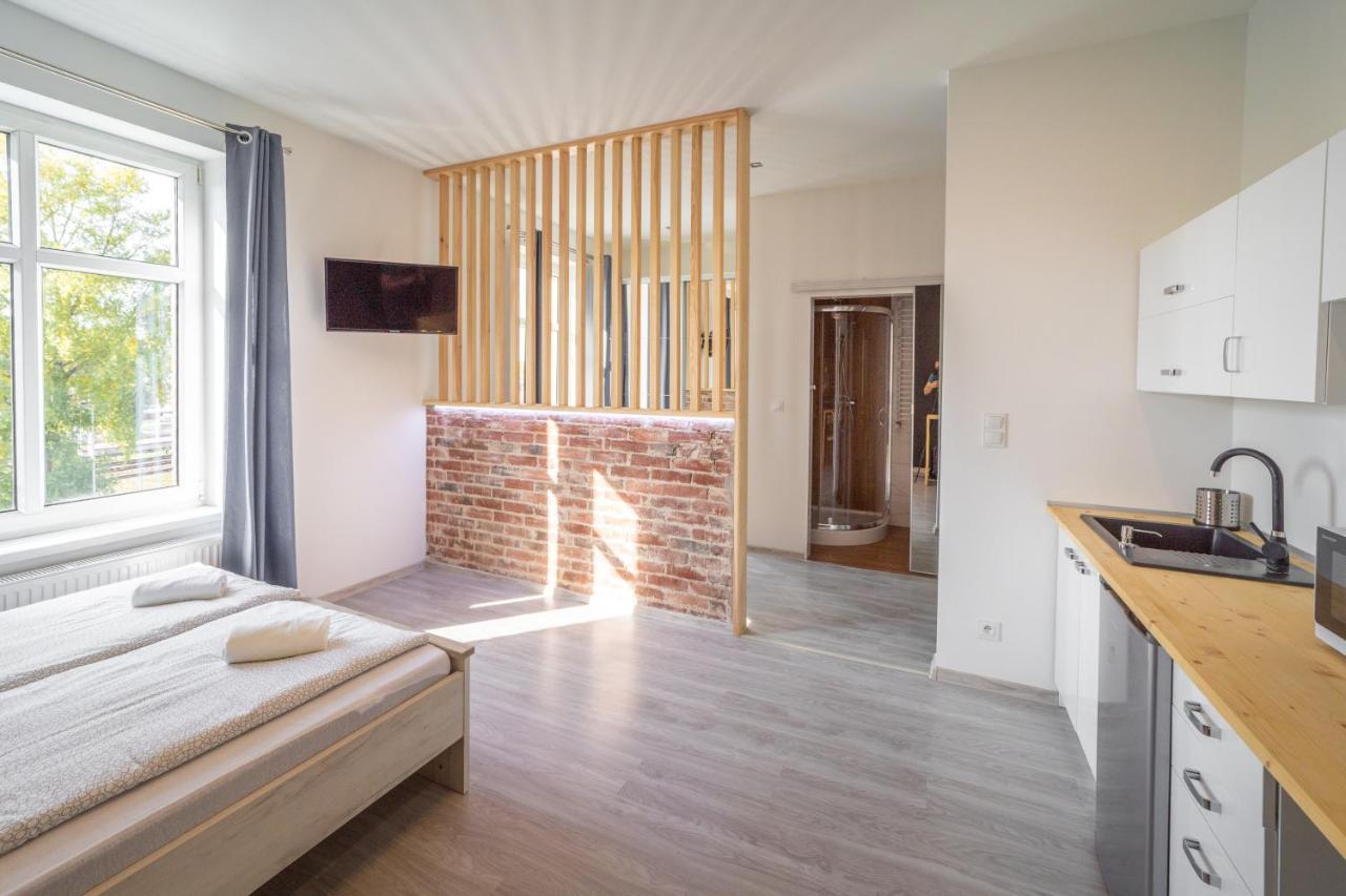 Black & White Vision Apartment - Centrum Opole Exterior foto
